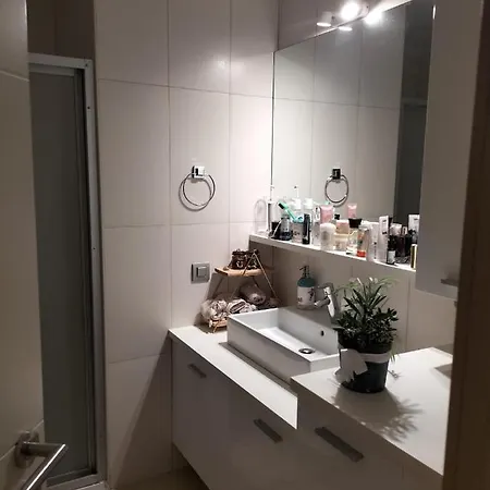 Dragos Maltepe Apartment *